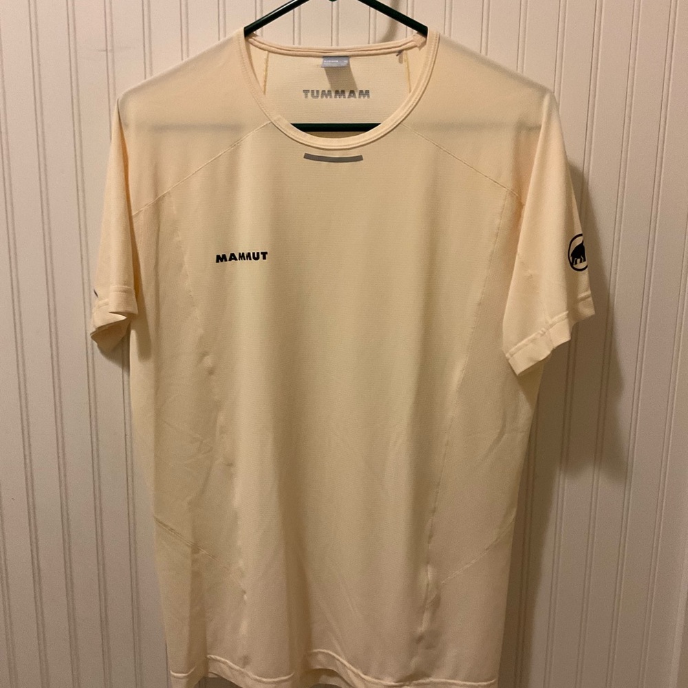Mammut Mens Outdoor Hiking/ Running T Shirt Sz Med